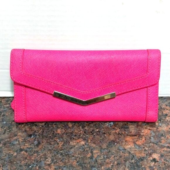 Cherry Dot Slim Wallet...NEW - Picture 1 of 11